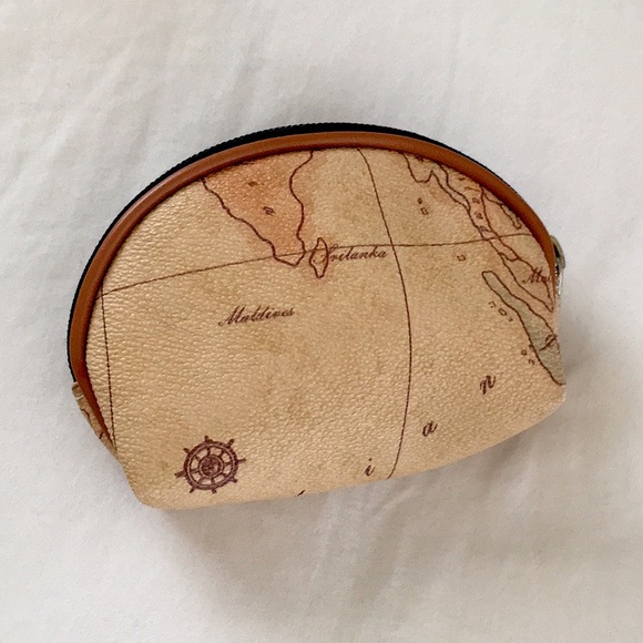 Coin Purse - Picture 2 of 7